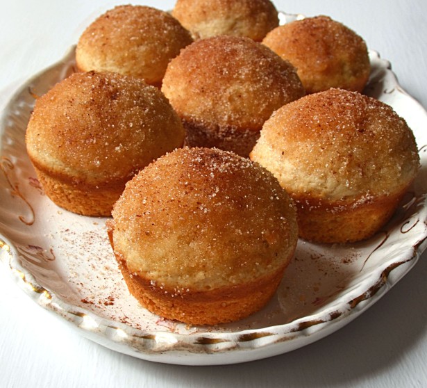 cinnamon sugar muffins cropped 1